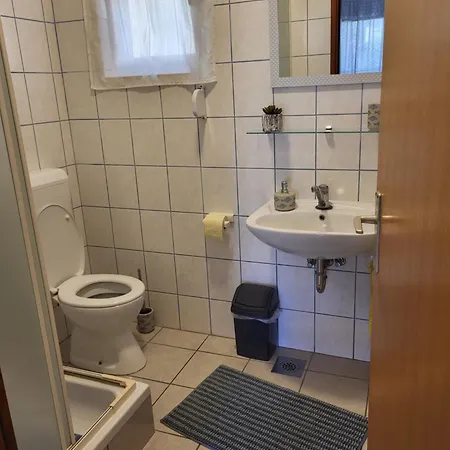 アパート Ivana Prizemlje