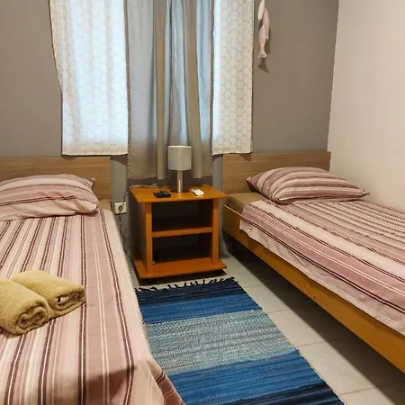 Ivana Prizemlje Apartman Vir